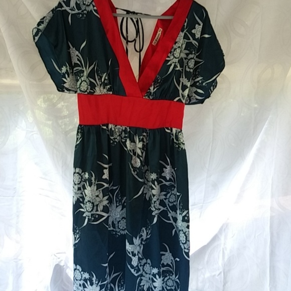 Overseas Dresses